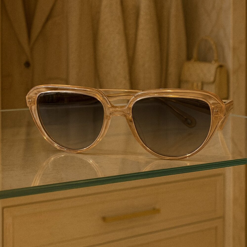 Chloe Sunglasses with Case